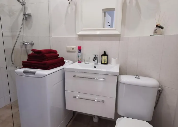 Apartman Apartamentai Prie Baznycios *